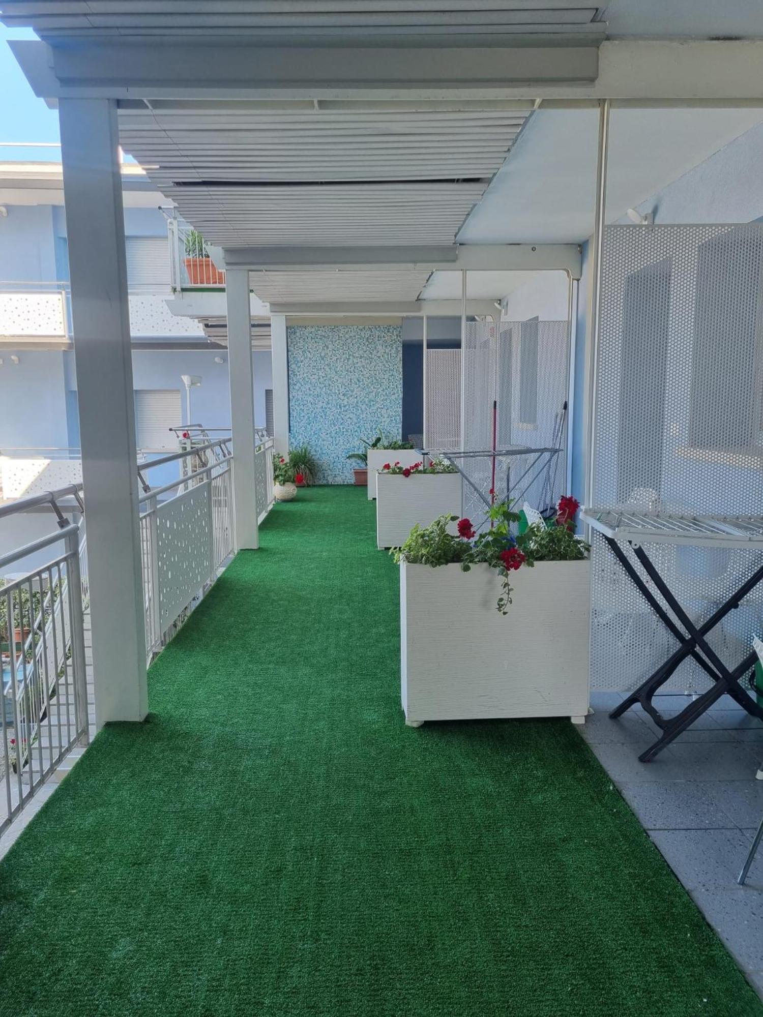 Appart-Hotel Holiday Lignano Sabbiadoro Zimmer foto